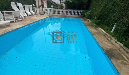 Casa com 3 quartos, Embaré, Santos - R$ 5 mi, Cod: 138