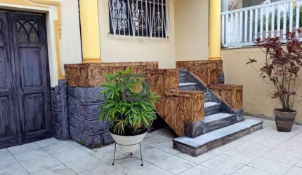 Casa com 3 quartos, Vila Mathias, Santos - R$ 1.38 mi, Cod: 2512