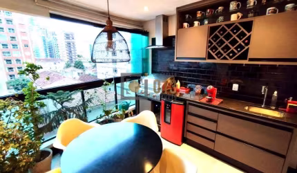 Apartamento com 3 quartos, Pompéia, Santos - R$ 1.35 mi, Cod: 2592