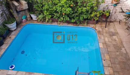 Casa com 3 quartos, Aparecida, Santos - R$ 850 mil, Cod: 2601