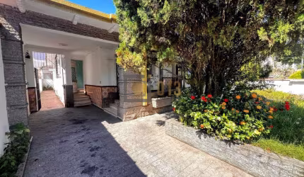 Casa com 3 quartos, Macuco, Santos - R$ 1.92 mi, Cod: 2682