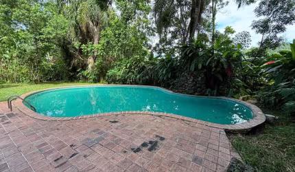 Casa com 5 quartos, Morro dos Barbosas, São Vicente - R$ 2.19 mi, Cod: 2723