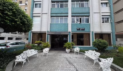 Apartamento à venda com vista mar no Embaré - Santos/SP  2 quartos, 1 suíte, 1 sala, 3 banheiros, 1 vaga  126m². Venha conhecer!
