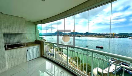 Imóvel de luxo na Ponta da Praia: Apartamento com 3 suítes, 3 vagas de garagem e 199m² em Santos-SP!
