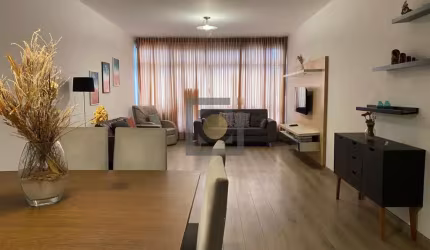 Apartamento à venda em Santos-SP, no Gonzaga: 3 quartos, 1 suíte, 2 salas, 3 banheiros, 1 vaga, 180m². Aproveite!