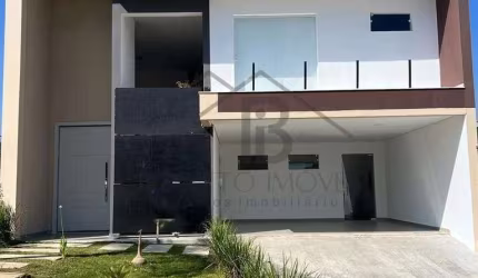 Casa de ALTO PADRÃOem Condomínio: 4 quartos, 4 suítes, 2 salas, 5 banheiros, 3 vagas - Indaiatuba-SP, Residencial Milano.