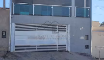 Imperdível casa à venda em Indaiatuba-SP, Jardim Residencial Veneza: 2 quartos, 1 suíte, 2 salas, 3 banheiros, 2 vagas, 130,86 m².