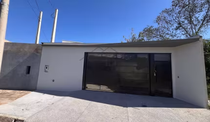 Imperdível! Casa à venda em Indaiatuba-SP, Jardim dos Colibris: 3 quartos, 1 suite, 2 salas, 2 vagas, 128m². Venha conferir!