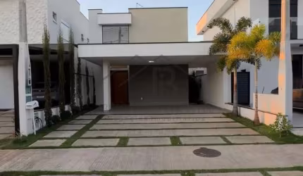 Casa  em condomínio no Jardim Bréscia, Indaiatuba-SP: 3 quartos, 3 suítes, 2 salas, 5 banheiros, 4 vagas, 166m².