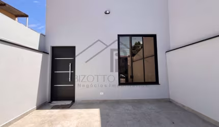 VENDE-SE CASA NO JARDIM COROLA NA CIDADE DE INDAIATUBA SÃO PAULO.