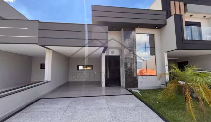 Belíssima Casa a Venda no Residencial Gran Reserve em Indaiatuba São Paulo. Cidade Localizada a 1 hora da capital paulista , casa com 3 suítes .