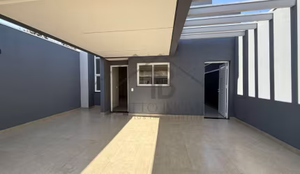 Imperdível oportunidade! Casa à venda em Indaiatuba-SP, Jardim Residencial Veneza: 3 quartos, 1 suíte, 2 salas, 2 banheiros, 2 vagas de garagem, 110m².