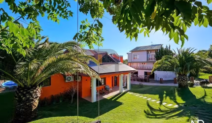 Casas em condomínio Paragem dos Verdes Campos 400m³ com 3 suítes e piscina