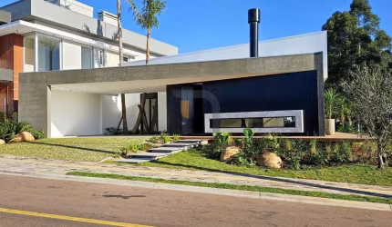 Casa de Condomínio com 3 suítes, Centro - Gravataí