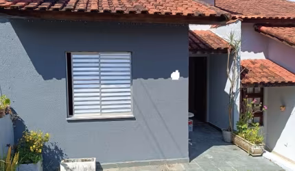Casa térrea em condominio