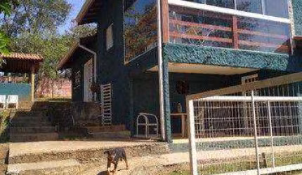 Casa no Bairro Parque Jaguari Fazendinha / Santana de Parnaíba