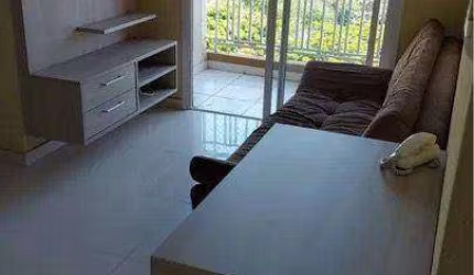 Apartamento no Residencial Plaza de Carmona