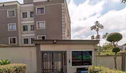 - Excelente Apartamento no Condomínio Saint Eduard