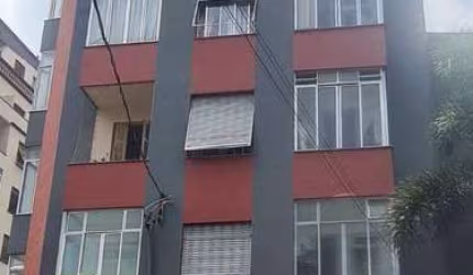 Excelente Apartamento no Edifício Elleta