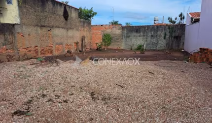 Terreno comercial à venda na Rua Alfredo de Almeida, S/Nº, Jardim Chapadão, Campinas por R$ 405.000