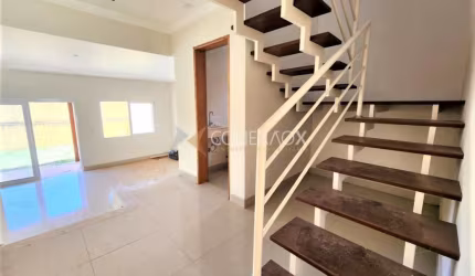 Casa em condomínio fechado com 3 quartos à venda na Rua José de Salles Pupo, S/Nº, Jardim Jurema, Valinhos, 197 m2 por R$ 800.000