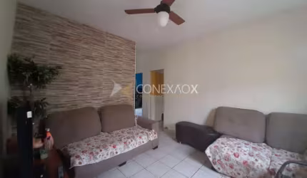 Casa com 2 quartos à venda na Rua Xavantes, 279, Parque da Figueira, Campinas, 147 m2 por R$ 450.000