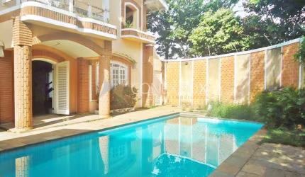 Casa com 3 quartos à venda na Rua Cândido Portinari, 825, Vila Nogueira, Campinas, 365 m2 por R$ 790.000