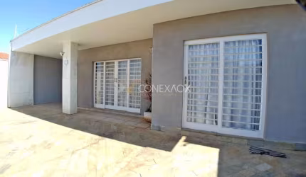 Casa com 4 quartos à venda na Rua Duarte da Costa, 355, Vila Nogueira, Campinas, 248 m2 por R$ 870.000