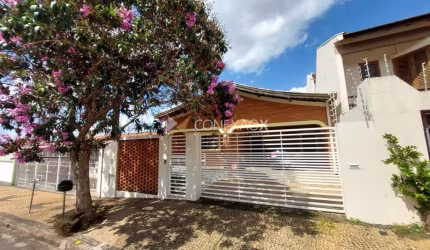 Casa com 3 quartos à venda na Rua Presidente Wenceslau, 805, Chácara da Barra, Campinas, 230 m2 por R$ 820.000