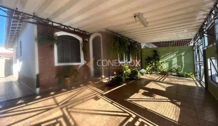 Casa com 2 quartos à venda na Rua Raposo Tavares, 71, Jardim García, Campinas, 145 m2 por R$ 460.000