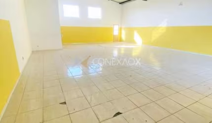 Barracão / Galpão / Depósito para alugar na Doutor Nelson D' Otaviano, 170, Parque Valença I, Campinas, 135 m2 por R$ 4.000