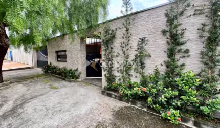 Casa com 3 quartos à venda na Rua Julia Segallio, 245, Jardim Eulina, Campinas, 240 m2 por R$ 780.000