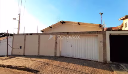 Casa com 3 quartos à venda na Rua Pederneiras, 27, Chácara da Barra, Campinas, 228 m2 por R$ 670.000