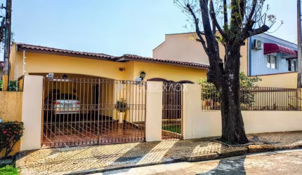 Casa com 4 quartos à venda na Rua Santa Ernestina, 717, Jardim Paraíso, Campinas, 264 m2 por R$ 800.000