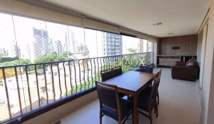 Apartamento com 3 quartos à venda na Rua dos Bandeirantes, 667, Cambuí, Campinas, 235 m2 por R$ 2.350.000