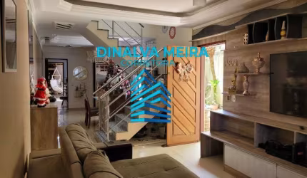 Casa com 3 quartos à venda na Rua Cornélio Procópio, 264, Jardim Santa Bárbara, Guarulhos, 170 m2 por R$ 750.000