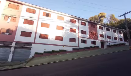 Linda Kitnet  proximo ao  Balneario da cidade de Aguas de Lindóia.