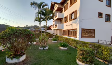 LINDO APARTAMENTO EM AGUAS DE LINDOIA PROXIMO AO BALNEARIO