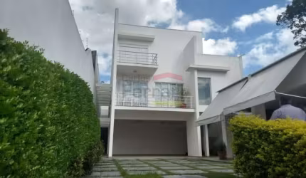 Amplo sobrado no  Jardim Floresta,  4 suítes, piscina, espaço gourmet, 8 vagas,jardim,