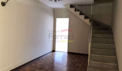 Sobrado em Santa Teresinha, 2 dormitórios, 2 vagas, 128 metros de área construída
