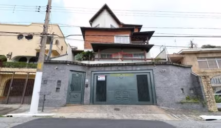 Sobrado no Jardim São Bento próximo Av. Braz Leme com  5 suítes 8 vagas 650m²