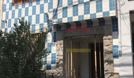Casa antiga para comercio ou moradia na melhor região de Santa Teresinha.