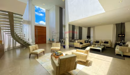 CASA À VENDA NO CONDOMÍNIO SUÍÇA DA CANTAREIRA, 4 SUÍTES, 6 VAGAS, PISCINA E CHURRASQUEIRA.