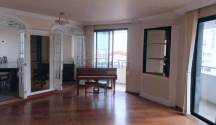 Apartamento Jardim Paulista 4 dormitórios, 2 suítes, 3 vagas. 255 m2. Metrô Brigadeiro.
