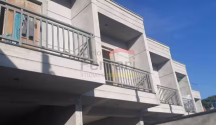 Sobrado com 3 dormitórios  Imirim - Novo  2 suítes, 2 vagas , quintal