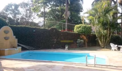 Casa Alto Padrão Tremembé - AC= 1.000m²- Aceita permuta