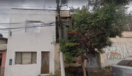 Galpão   + 1 Casa - Parque Peruche - São Paulo - SP - Área construída 300m²