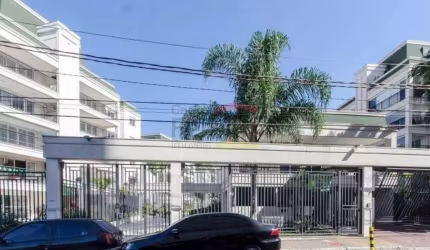 COBERTURA DUPLEX , 3 DORMTÓRIOS A VENDA AO LADO DO HORTO FLORESTAL.