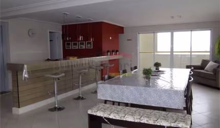 Apartamento à venda Santana 2 dormitórios, sacada e 2 vagas