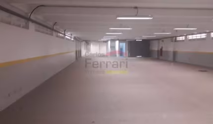 Prédio Monousuário comercial em Pinheiros, 1.323 metros, 8 banheiros e 20 vagas, próx Metrô Clinicas